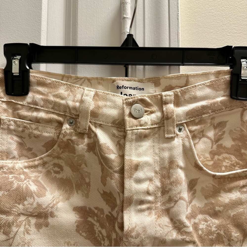 Reformation Cynthia Patterned Straight Leg Jeans in Abalone - Picture 6 of 9
